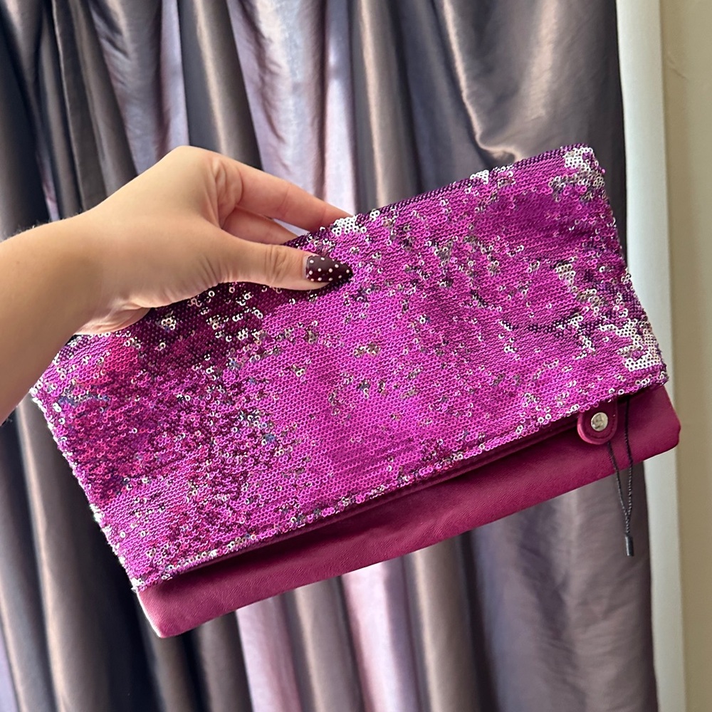 BCBG Sequin Clutch Bag - magenta Pink